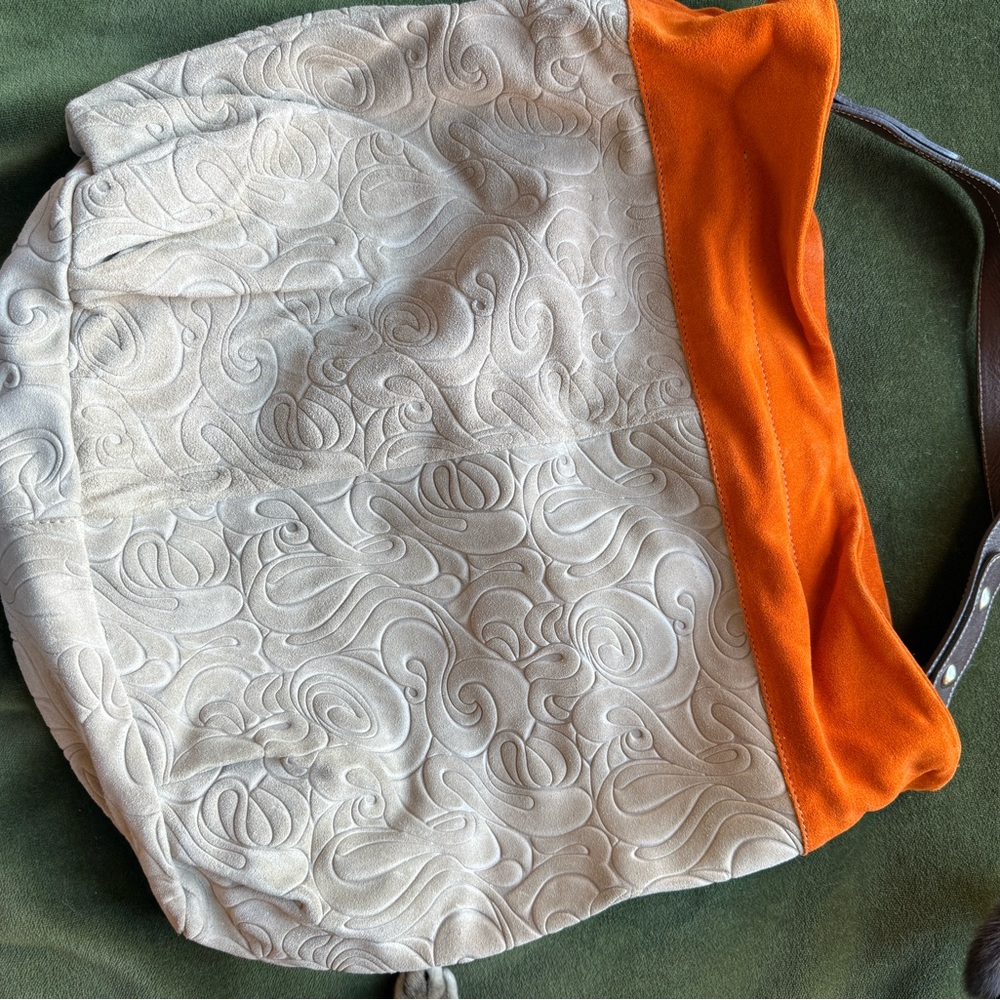 NWOT - Taupe and orange suede Gianni Notaro tote. Roomy and Great for fall.